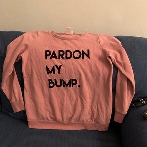 Maternity sweat shirt